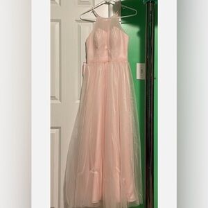 Women’s lot of 4 evening gowns, bridesmaids dresses, prom or homecoming dresses